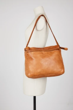 Isla Leather Braided Shopper Bag -Carry And Wande 3208915 4