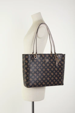 Guess Noelle Noel Tote Bag -Carry And Wande 3209258 4