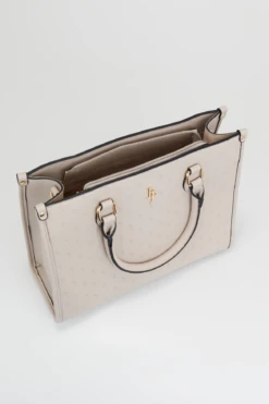 Emboss Tote Bag 8 Emboss Tote Bag -Carry And Wande 3209917 3