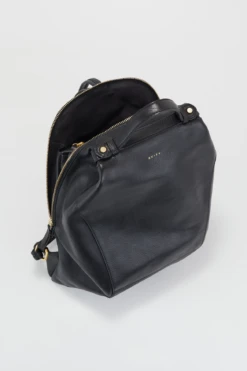 Guild Leather Backpack -Carry And Wande 3210602 3