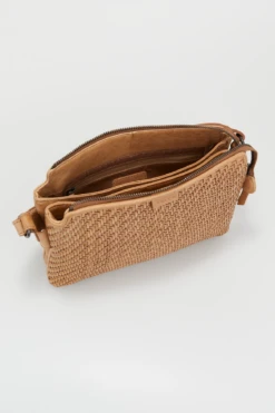 Step Weave Leather Crossbody Bag -Carry And Wande 3210619 3