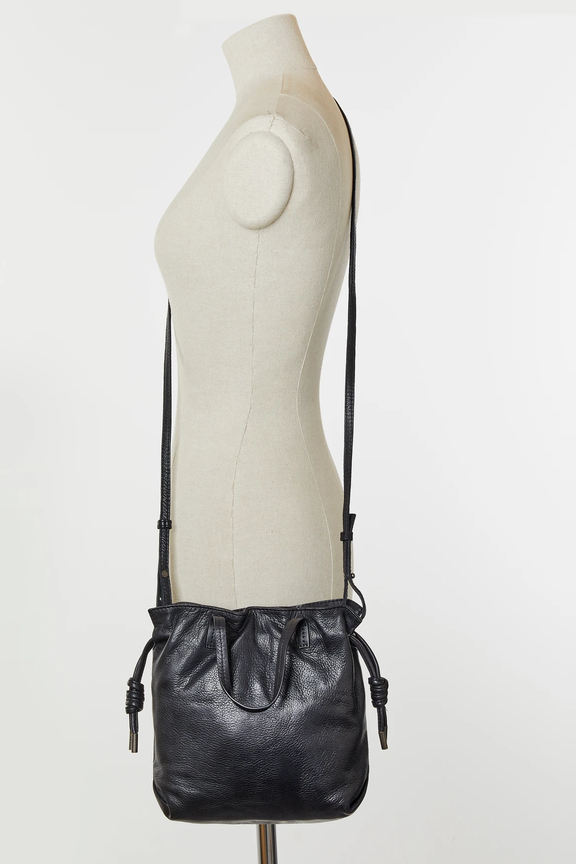 Dylan Leather Crossbody Bag 6 Dylan Leather Crossbody Bag - Image 4