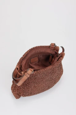 Wilma Leather Crossbody Bag -Carry And Wande 3210626 3