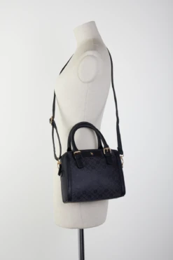 Jacquard Mini Barrel Bag -Carry And Wande 3211131 4