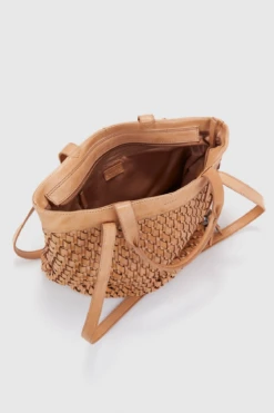 Zurra Leather Tote Bag -Carry And Wande 3211649 3