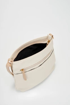 Two Tone Crossbody Bag -Carry And Wande 3211884 3